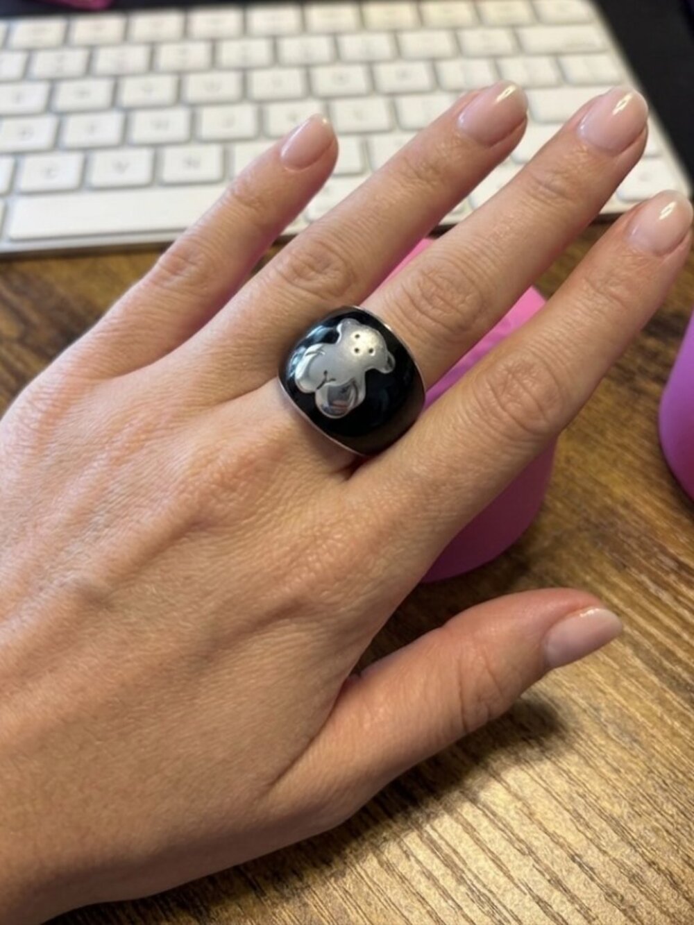 TOUS Black Enamel & Sterling Silver Bear Motif Ring SIZE 7